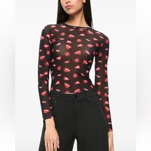 NWT Alice + Olivia Delaina crop black a red lip print sheer top size XL